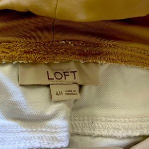 Maternity clothes bundle. S/M/4